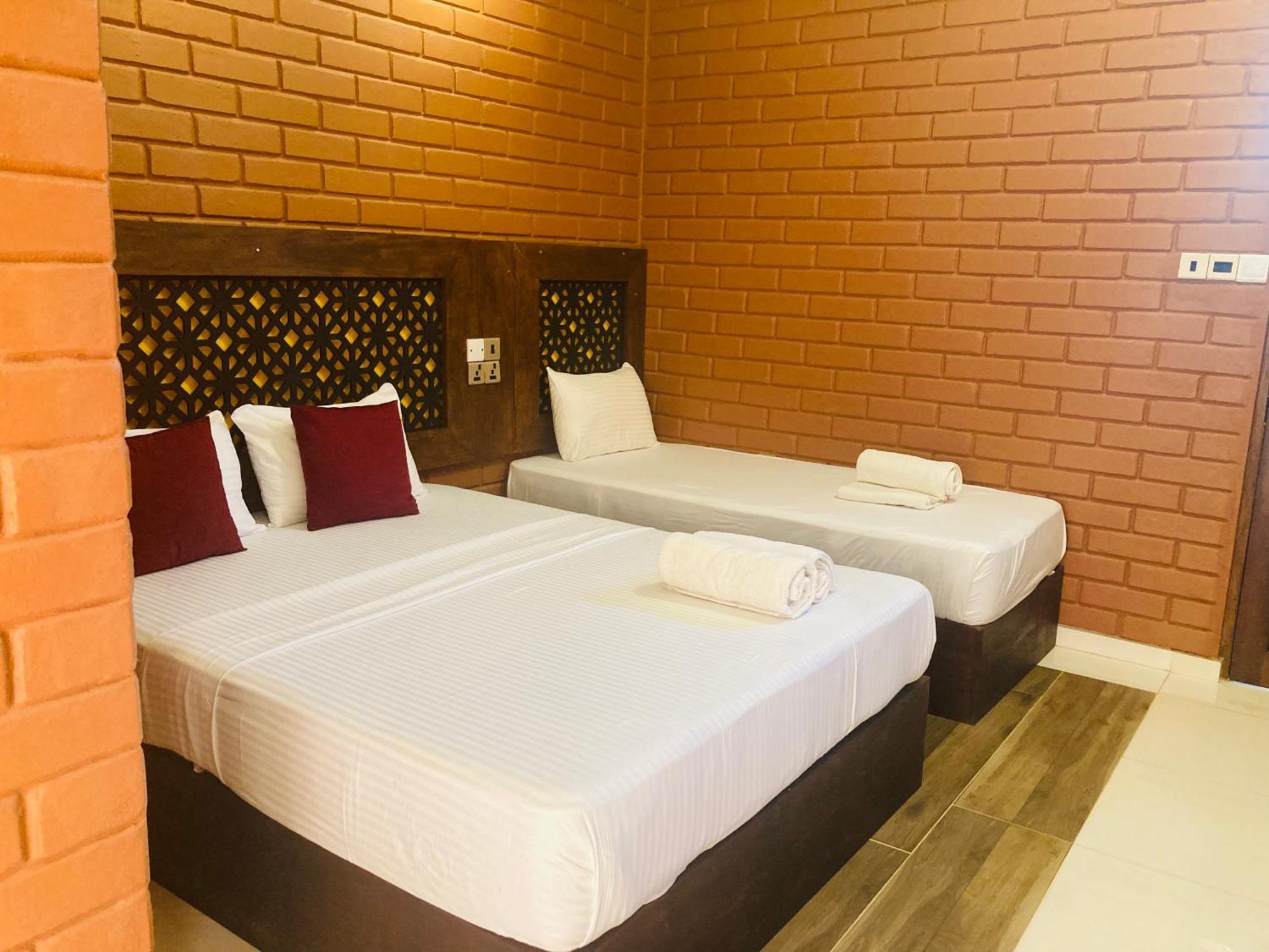 Monaara Leisure - Anuradhapura Exterior foto